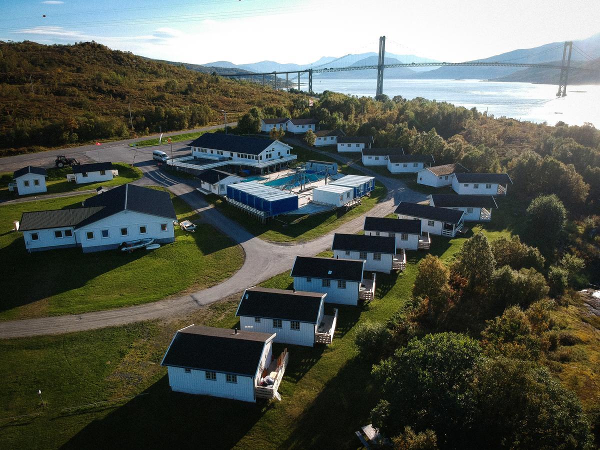 Hotel Tjeldsundbrua Camping Evenskjer Exterior foto