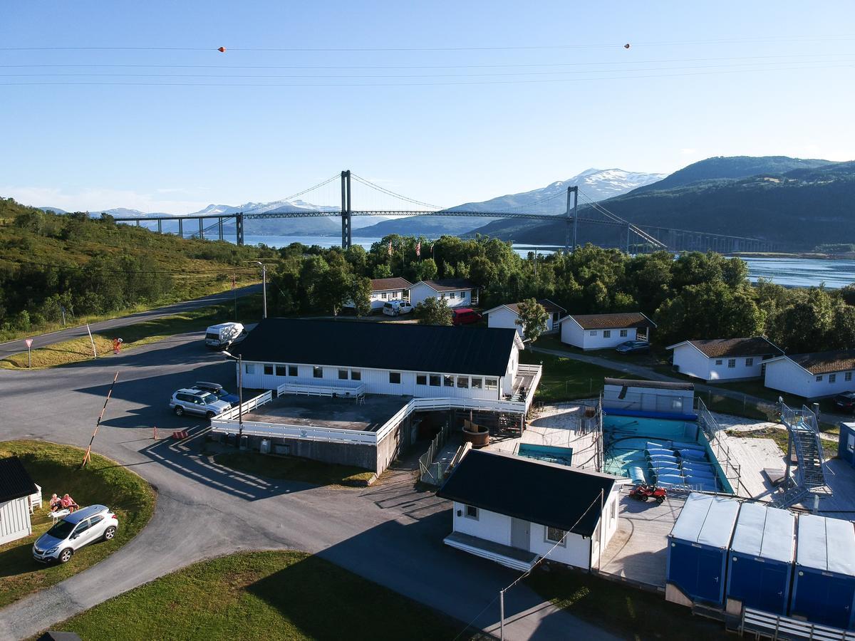 Hotel Tjeldsundbrua Camping Evenskjer Exterior foto