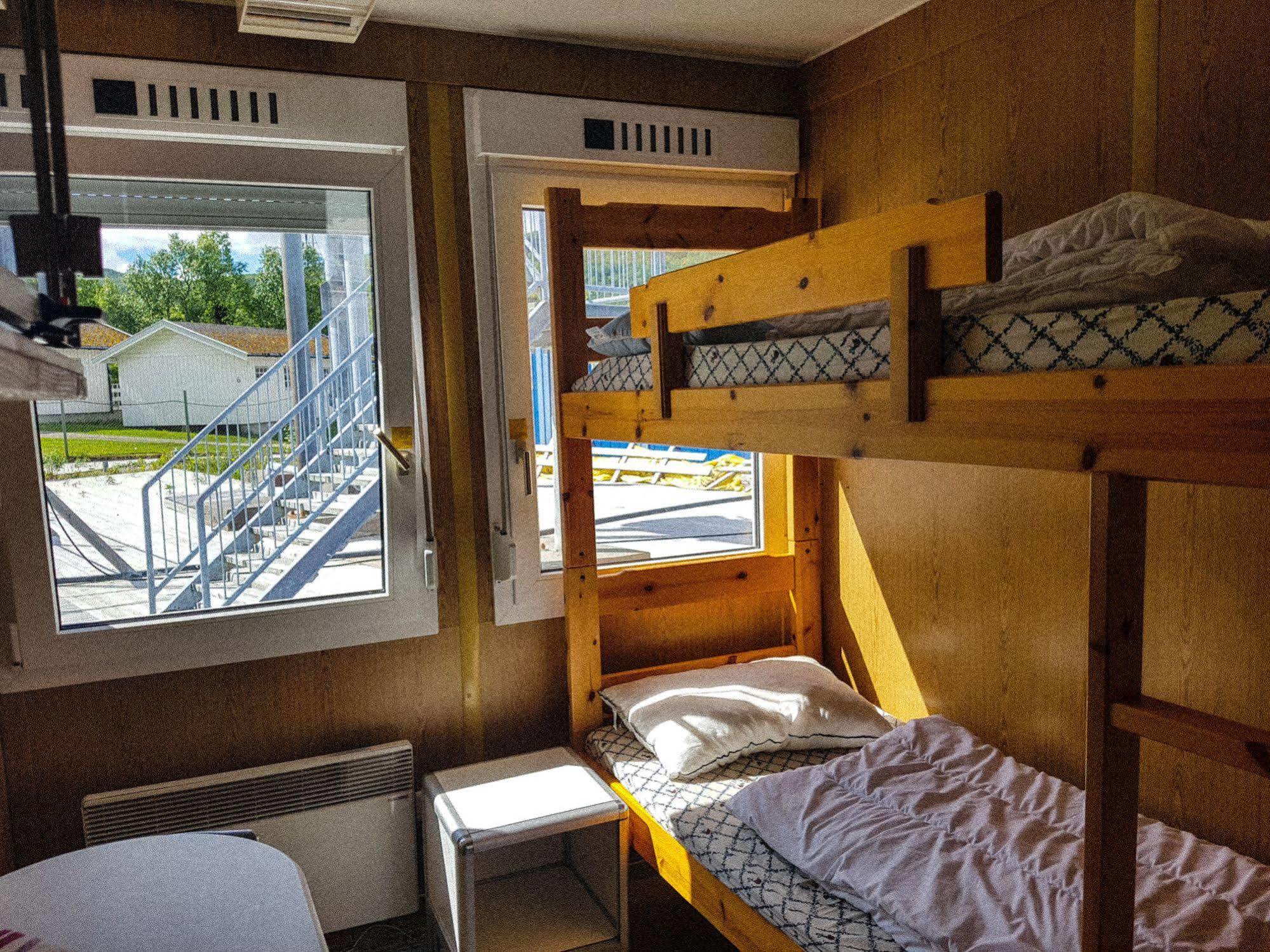 Hotel Tjeldsundbrua Camping Evenskjer Exterior foto