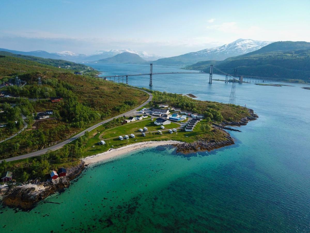 Hotel Tjeldsundbrua Camping Evenskjer Exterior foto
